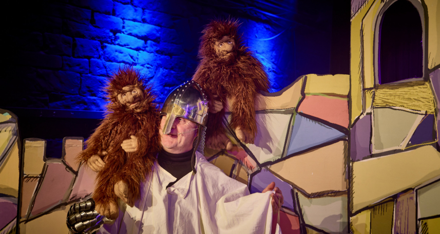 1054-Die-Monster-WG_Das-Sandkorn_by_Ingo-Cordes